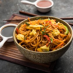 vegetable desi style noodles 1